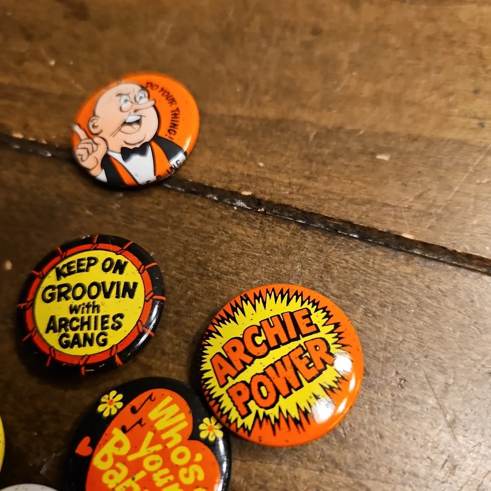Colorful Archie Comics Pin Set - Picture 2 of 4